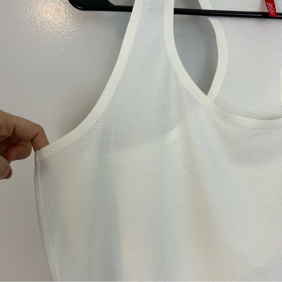 SPANX White Lightweight Racerback Tank Size XL - Picture 3 of 8
